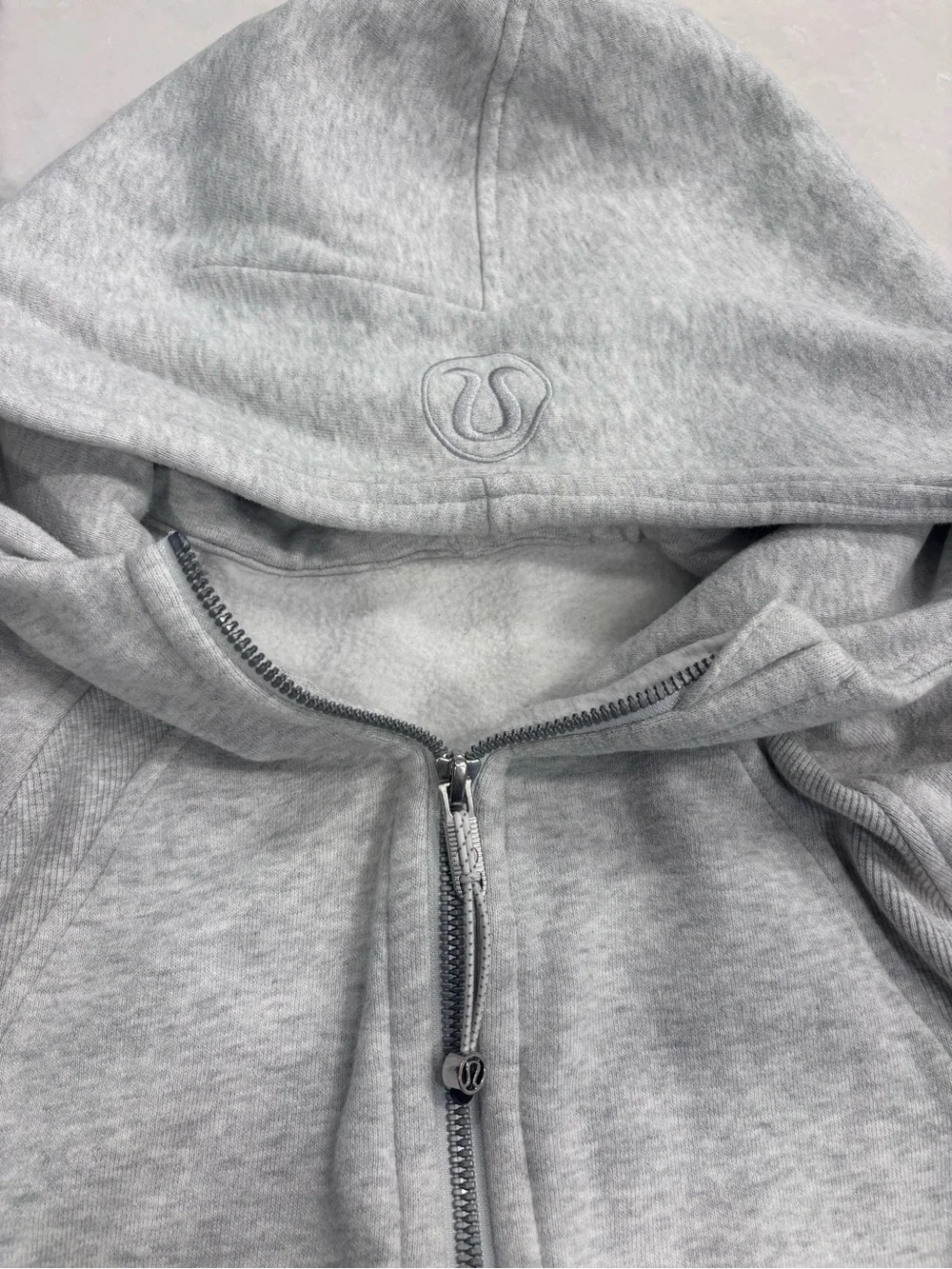 Lululemon Light Gray Scuba Hoodie - Quarter Zip